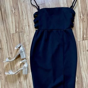 Classy Black midi Dress ♠️